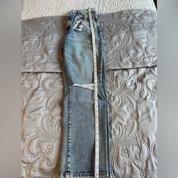 NWT REVOLVES LE JEAN MIA High Rise Relaxed Straight Leg Jean - Picture 14 of 14
